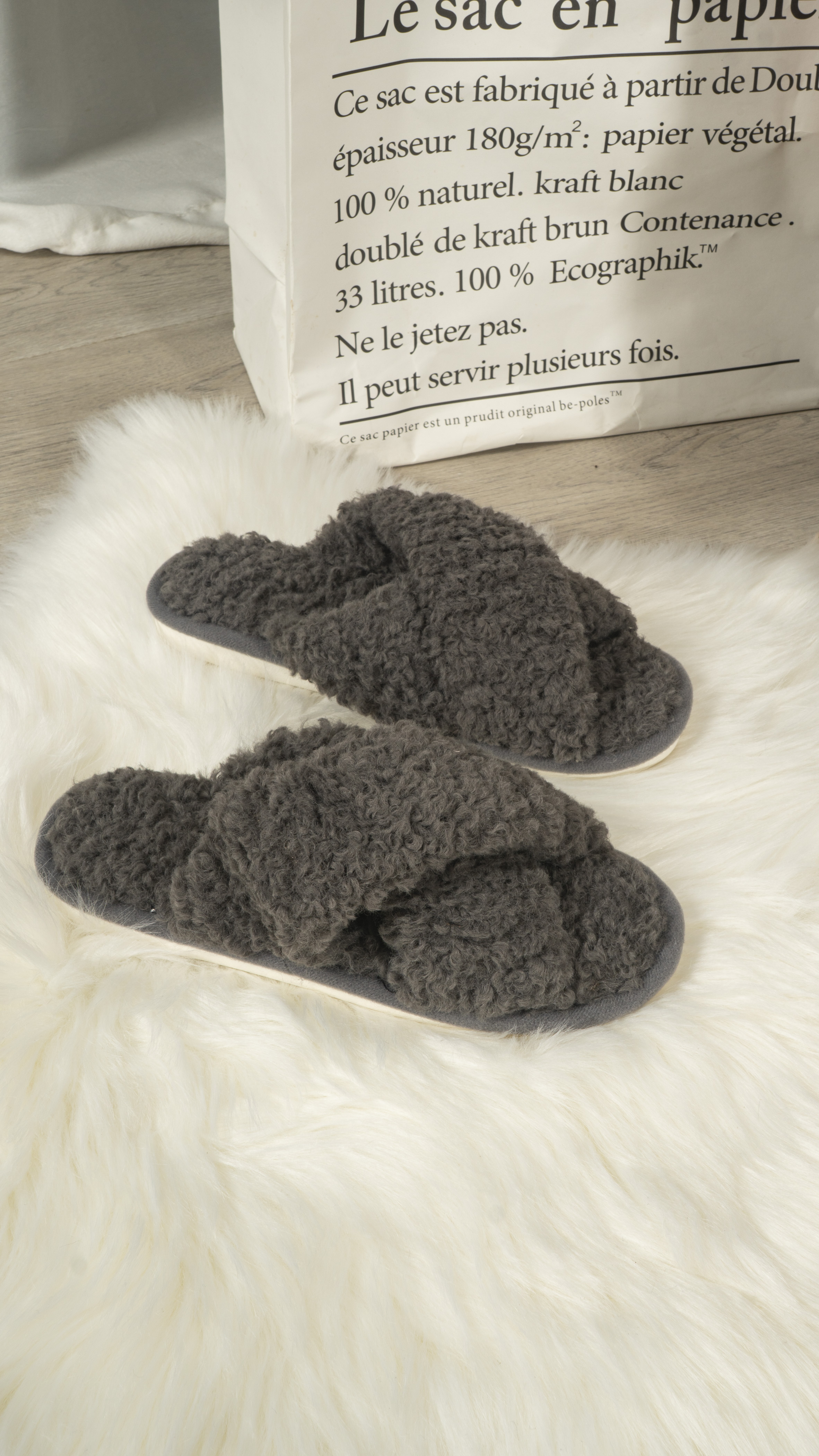 Cotton Warm Home Lightweight Soft Colorful Comfortable Winter Shoes Women's Fur Slippers Manufacturer Indoor Plush Slipper